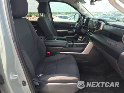 2024 Toyota Tundra SR5 Crew Cab Short Bed - zdjęcie 14 z 22 - miniatura
