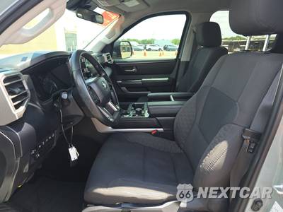 2024 Toyota Tundra SR5 Crew Cab Short Bed - zdjęcie 5 z 22 - miniatura