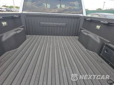 2024 Toyota Tacoma TRD Sport Crew Cab Long Bed - zdjęcie 11 z 19 - miniatura