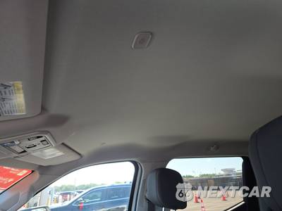 2023 Toyota Tundra SR Crew Cab Short Bed - zdjęcie 17 z 20 - miniatura