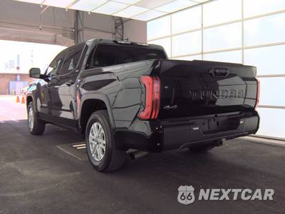 2023 Toyota Tundra SR5 Crew Cab Short Bed - zdjęcie 2 z 19 - miniatura