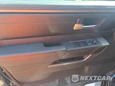 2023 Toyota Tundra SR5 Crew Cab Short Bed - zdjęcie 15 z 19 - miniatura