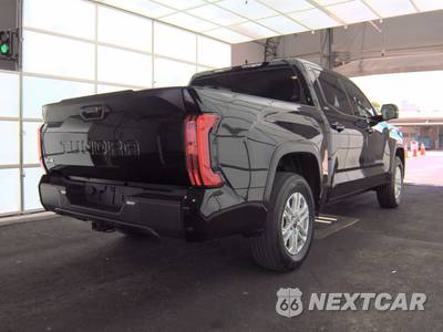 2023 Toyota Tundra SR5 Crew Cab Short Bed - zdjęcie 4 z 19 - miniatura