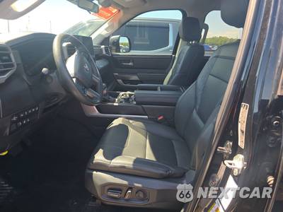 2023 Toyota Tundra SR5 Crew Cab Short Bed - zdjęcie 5 z 19 - miniatura