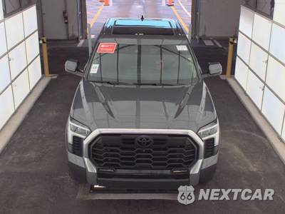 2023 Toyota Tundra Limited Crew Cab Short Bed - zdjęcie 12 z 20 - miniatura