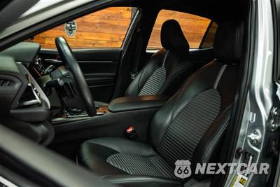 2024 Toyota Camry SE - zdjęcie 8 z 27 - miniatura