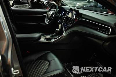 2024 Toyota Camry SE - zdjęcie 12 z 27 - miniatura