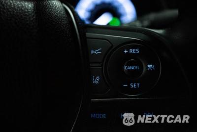 2024 Toyota Camry SE - zdjęcie 17 z 27 - miniatura