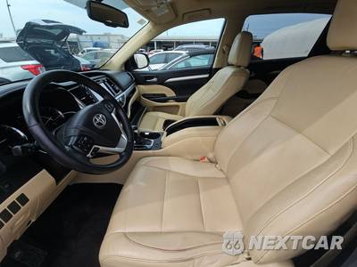 2015 Toyota Highlander XLE - zdjęcie 7 z 23 - miniatura
