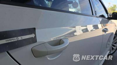 2019 Volkswagen Passat Wolfsburg - zdjęcie 23 z 38 - miniatura