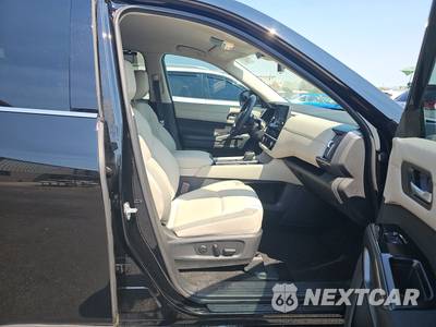 2024 Nissan Pathfinder SL - zdjęcie 8 z 32 - miniatura