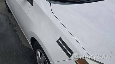 2014 Toyota Corolla LE - zdjęcie 35 z 35 - miniatura