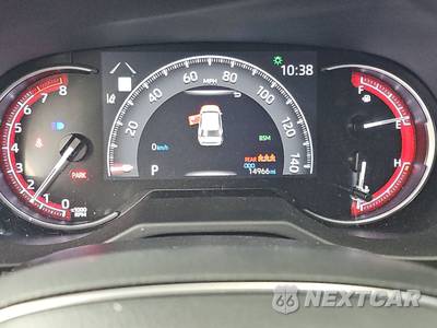 2025 Toyota RAV4 XLE - zdjęcie 12 z 20 - miniatura