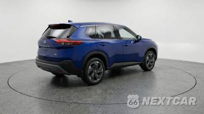 2025 Nissan Rogue SV - zdjęcie 7 z 12 - miniatura