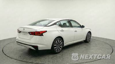 2025 Nissan Altima SV - zdjęcie 7 z 12 - miniatura