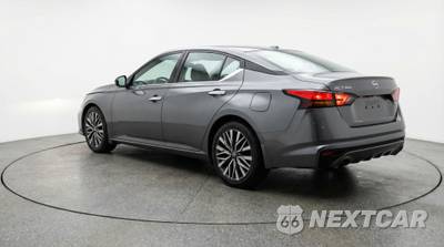 2025 Nissan Altima SV - zdjęcie 5 z 12 - miniatura