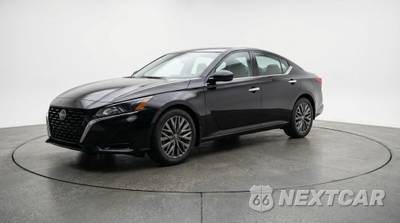 2025 Nissan Altima SV - zdjęcie 3 z 12 - miniatura