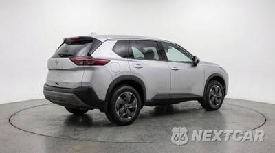 2025 Nissan Rogue SV - zdjęcie 7 z 12 - miniatura