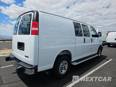2025 GMC Savana 2500 Cargo Van 1WT 135.0" WB - zdjęcie 4 z 23 - miniatura