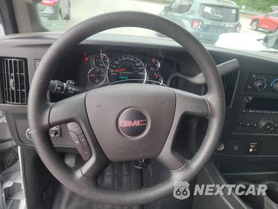 2025 GMC Savana 2500 Cargo Van 1WT 135.0" WB - zdjęcie 10 z 22 - miniatura