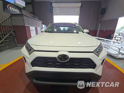 2019 Toyota RAV4 XLE Premium - zdjęcie 2 z 22 - miniatura