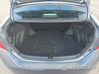2018 Toyota Corolla LE Sedan - zdjęcie 23 z 33 - miniatura