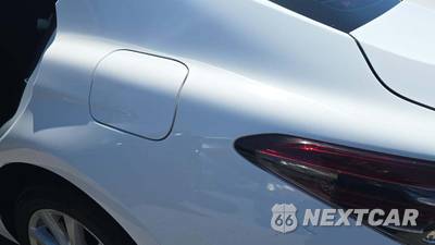 2021 Toyota Camry LE - zdjęcie 22 z 28 - miniatura