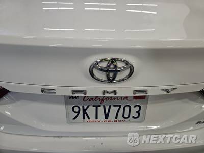 2021 Toyota Camry LE - zdjęcie 17 z 28 - miniatura