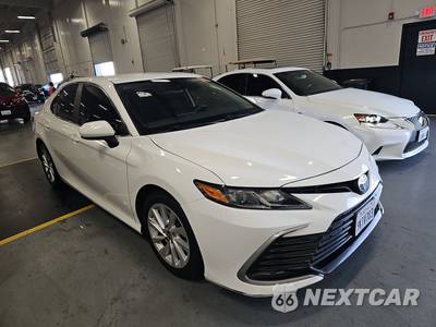 2021 Toyota Camry LE - zdjęcie 3 z 28 - miniatura