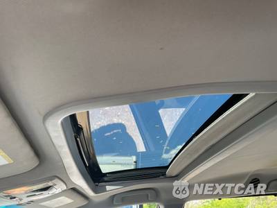 2016 Toyota Sienna XLE 7-Passenger 119.3" WB - zdjęcie 22 z 23 - miniatura
