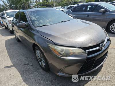 2017 Toyota Camry SE - zdjęcie 3 z 25 - miniatura
