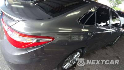 2017 Toyota Camry SE - zdjęcie 21 z 25 - miniatura