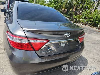 2017 Toyota Camry SE - zdjęcie 5 z 25 - miniatura