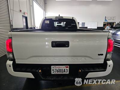 2020 Toyota Tacoma TRD Off-Road Crew Cab Long Bed - zdjęcie 5 z 22 - miniatura