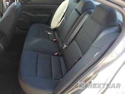 2025 Nissan Altima SV - zdjęcie 8 z 29 - miniatura