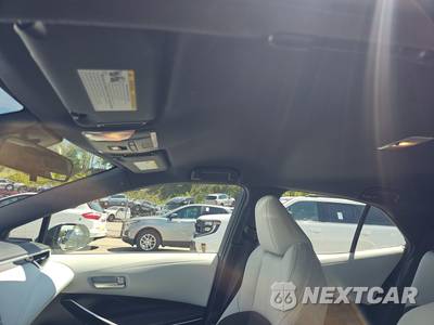 2019 Toyota Corolla Hatchback XSE - zdjęcie 17 z 23 - miniatura