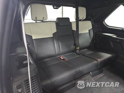 2023 Toyota Sequoia Capstone - zdjęcie 14 z 26 - miniatura