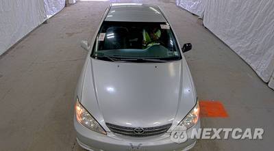 2002 Toyota Camry LE - zdjęcie 2 z 29 - miniatura