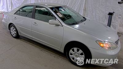2002 Toyota Camry LE - zdjęcie 3 z 29 - miniatura
