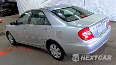 2002 Toyota Camry LE - zdjęcie 6 z 29 - miniatura