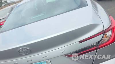 2025 Toyota Camry LE - zdjęcie 15 z 25 - miniatura