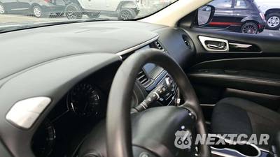 2018 Nissan Pathfinder S - zdjęcie 26 z 37 - miniatura
