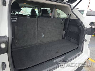2025 Toyota Highlander XLE - zdjęcie 16 z 23 - miniatura