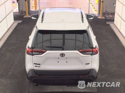 2023 Toyota RAV4 XLE - zdjęcie 5 z 23 - miniatura