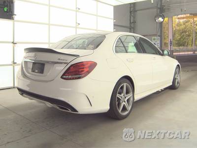 2018 Mercedes-Benz C 300 4MATIC Sedan - zdjęcie 4 z 33 - miniatura