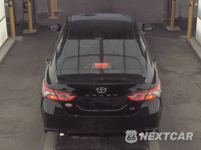 2018 Toyota Camry SE - zdjęcie 6 z 39 - miniatura