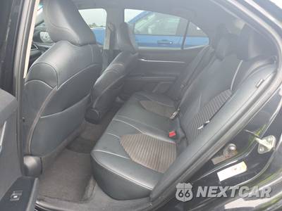 2018 Toyota Camry SE - zdjęcie 19 z 39 - miniatura