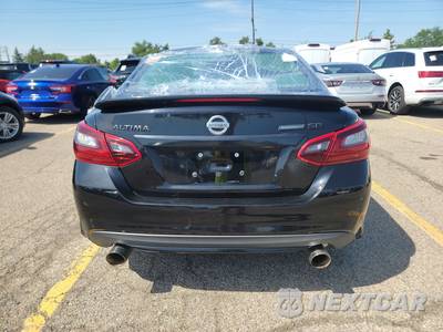 2018 Nissan Altima 2.5 SR - zdjęcie 5 z 23 - miniatura