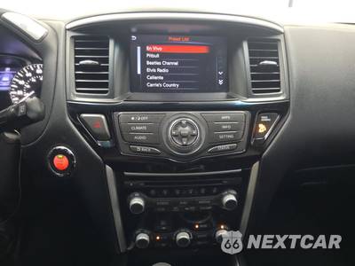 2017 Nissan Pathfinder S - zdjęcie 11 z 34 - miniatura