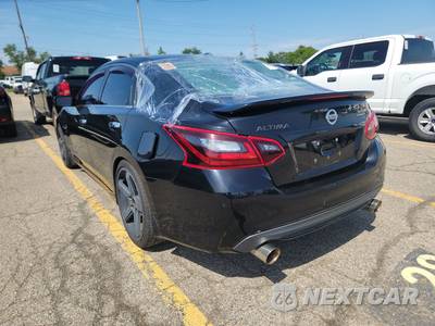 2018 Nissan Altima 2.5 SR - zdjęcie 6 z 23 - miniatura